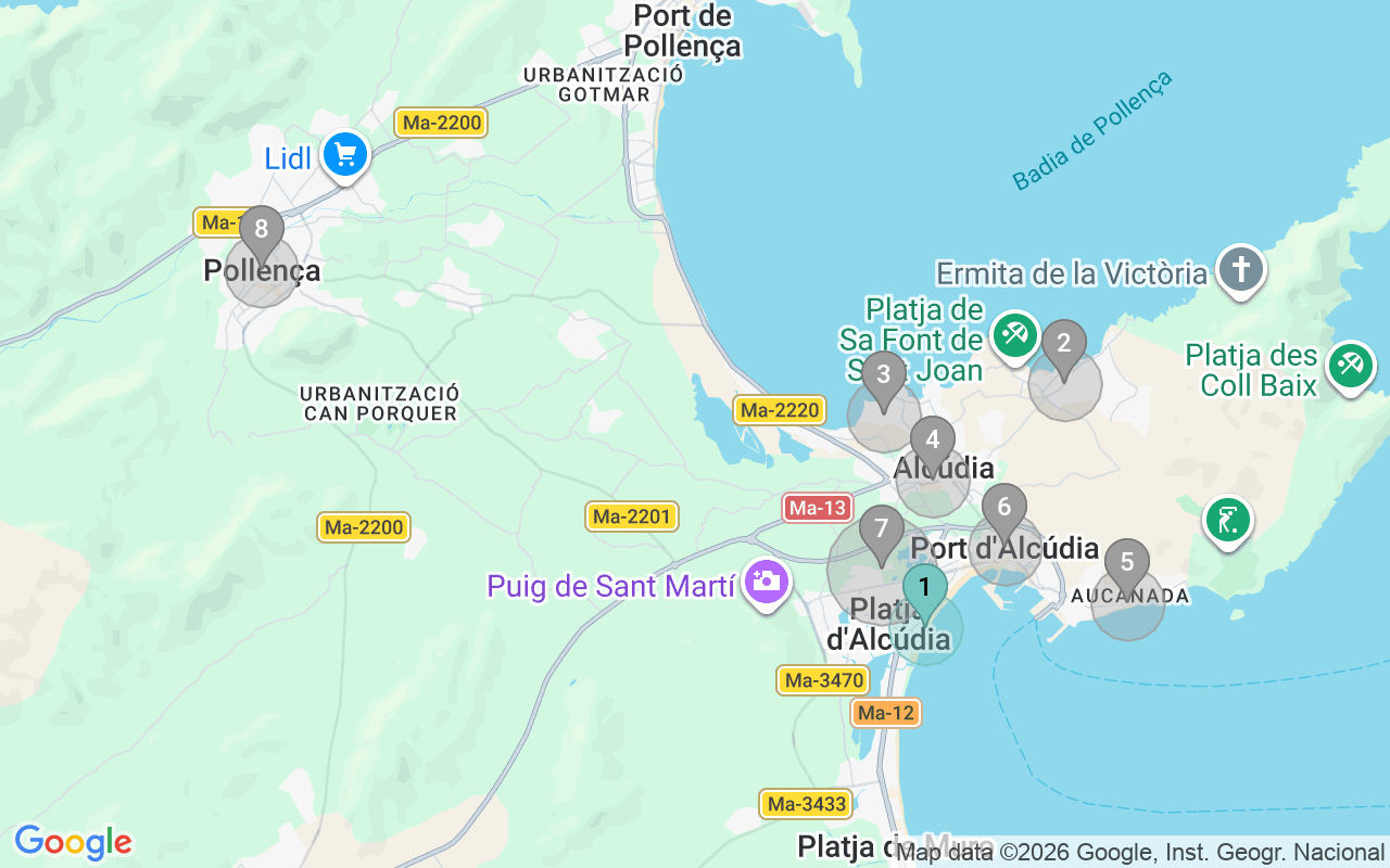 Map of Airbnb guest-review hotspots in Alcúdia with location premium circles