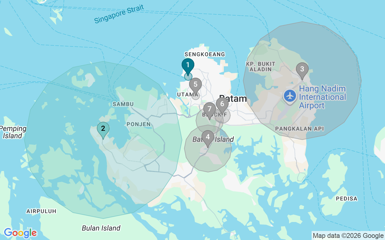 Map of Airbnb guest-review hotspots in Batam Island with location premium circles