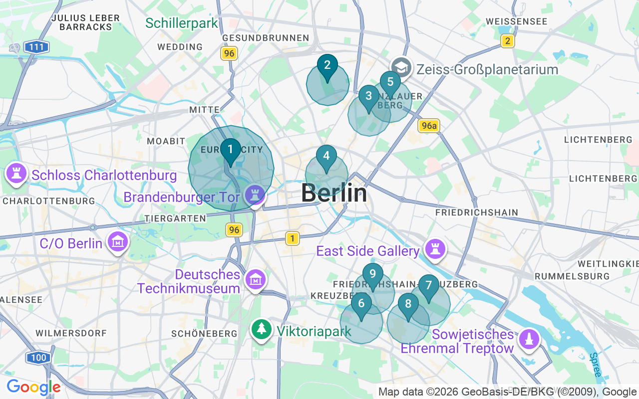 Map of Airbnb guest-review hotspots in Berlin with location premium circles