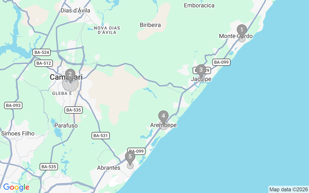 Map of Airbnb guest-review hotspots in Camaçari with location premium circles