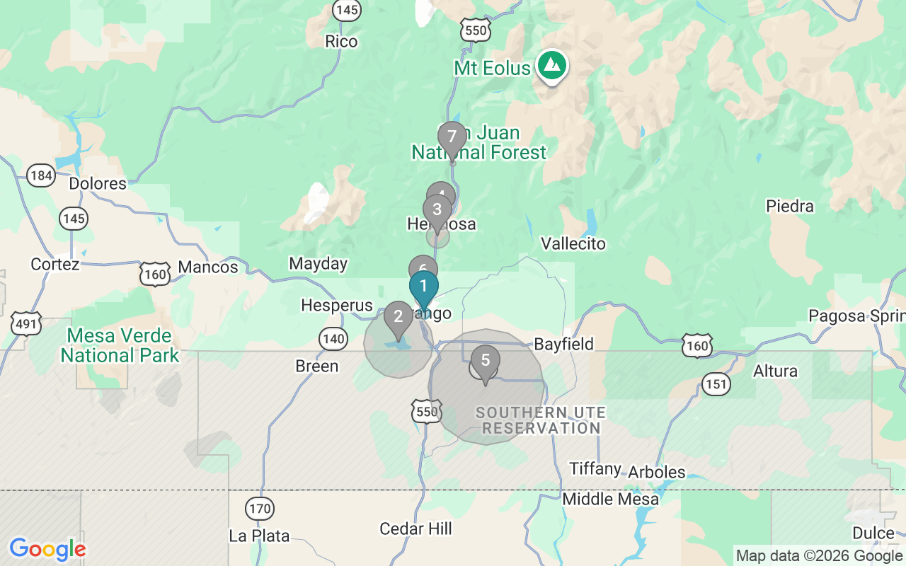 Map of Airbnb guest-review hotspots in Durango with location premium circles