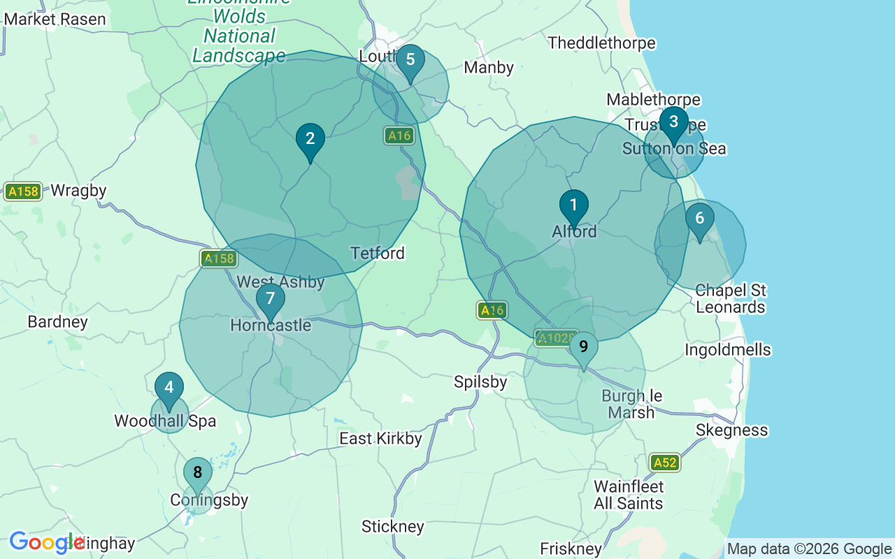 Map of Airbnb guest-review hotspots in East Lindsey with location premium circles