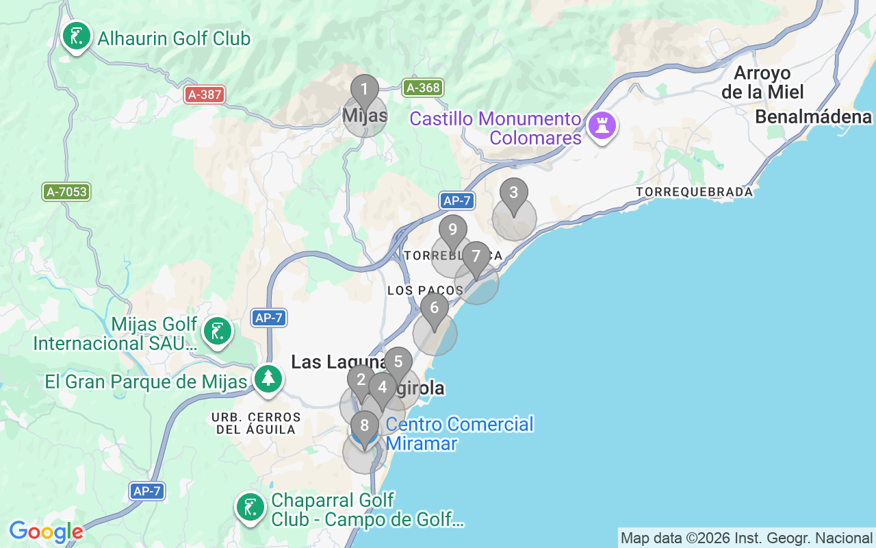 Map of Airbnb guest-review hotspots in Fuengirola with location premium circles
