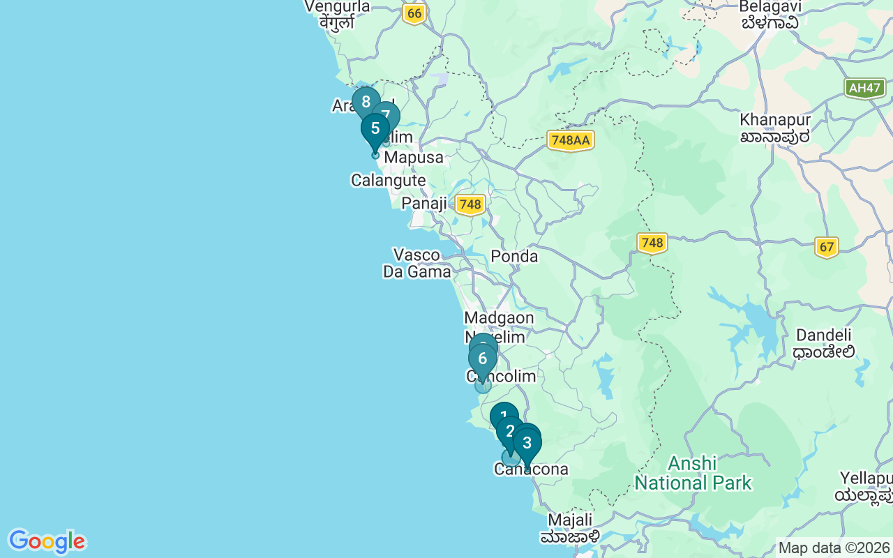 Map of Airbnb guest-review hotspots in Goa with location premium circles