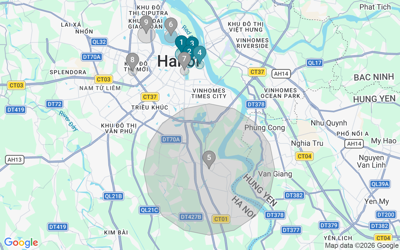 Map of Airbnb guest-review hotspots in Hanoi with location premium circles