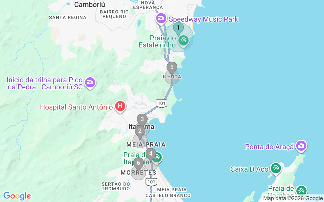 Map of Airbnb guest-review hotspots in Itapema with location premium circles
