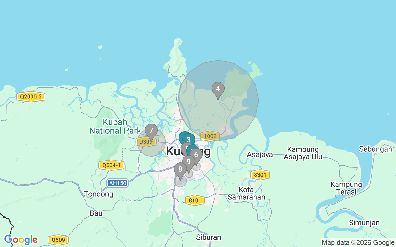 Map of Airbnb guest-review hotspots in Kuching with location premium circles