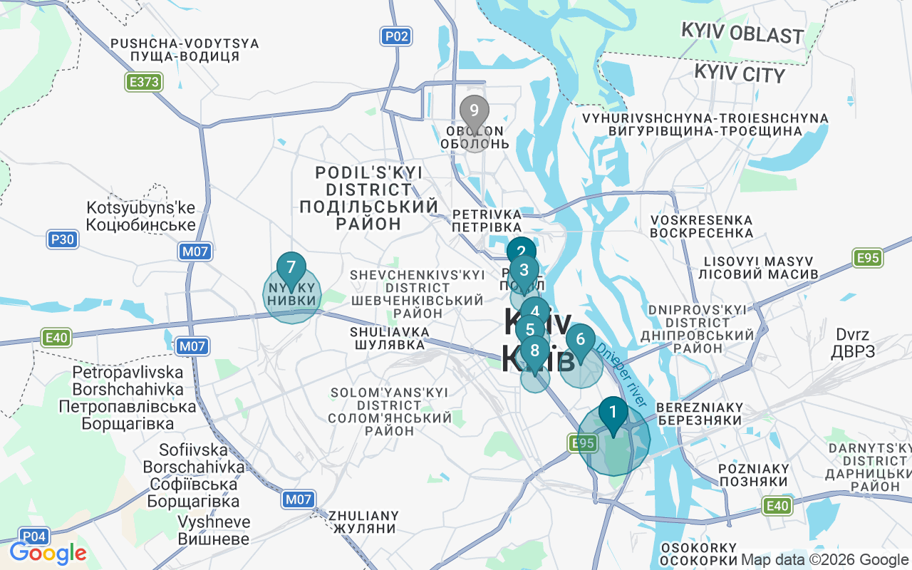 Map of Airbnb guest-review hotspots in Kyiv with location premium circles