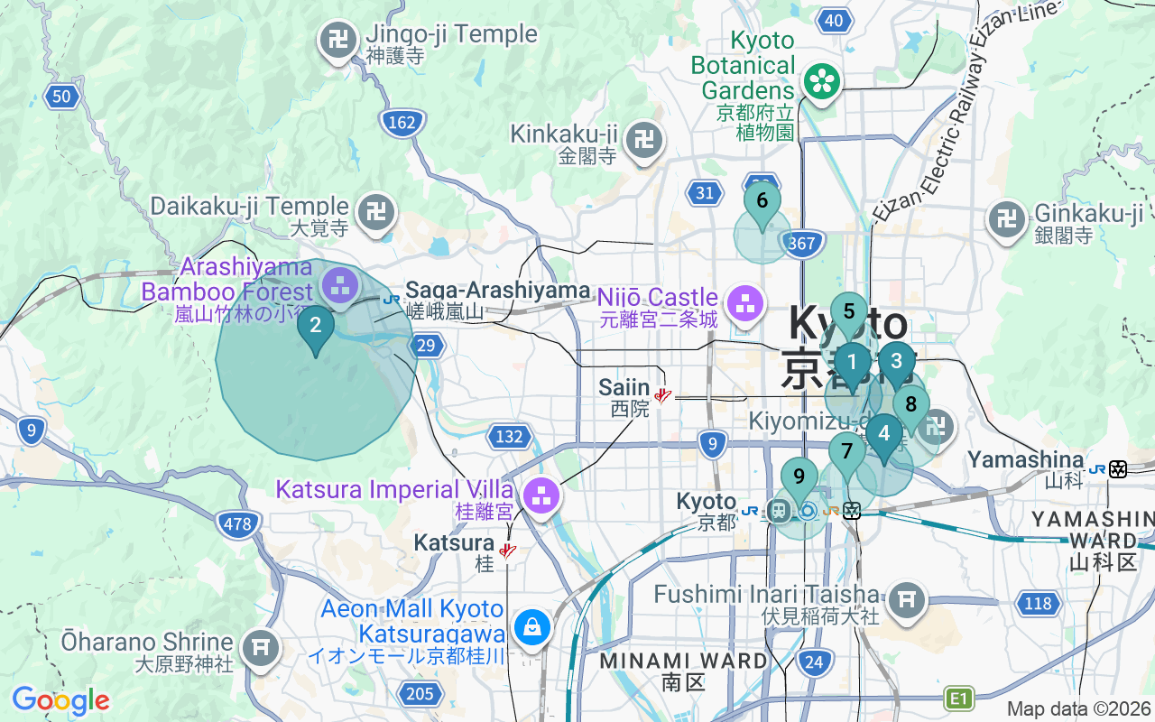 Map of Airbnb guest-review hotspots in Kyoto with location premium circles