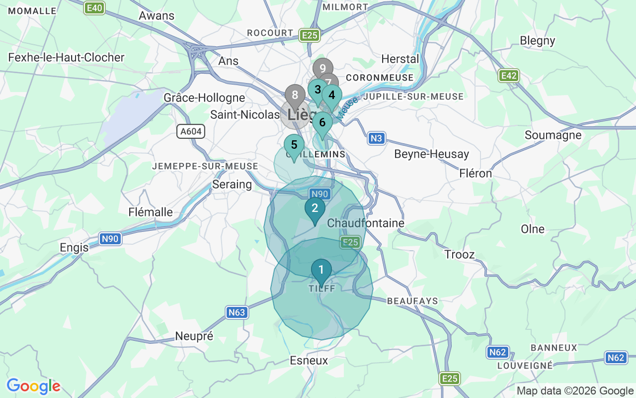 Map of Airbnb guest-review hotspots in Liege with location premium circles