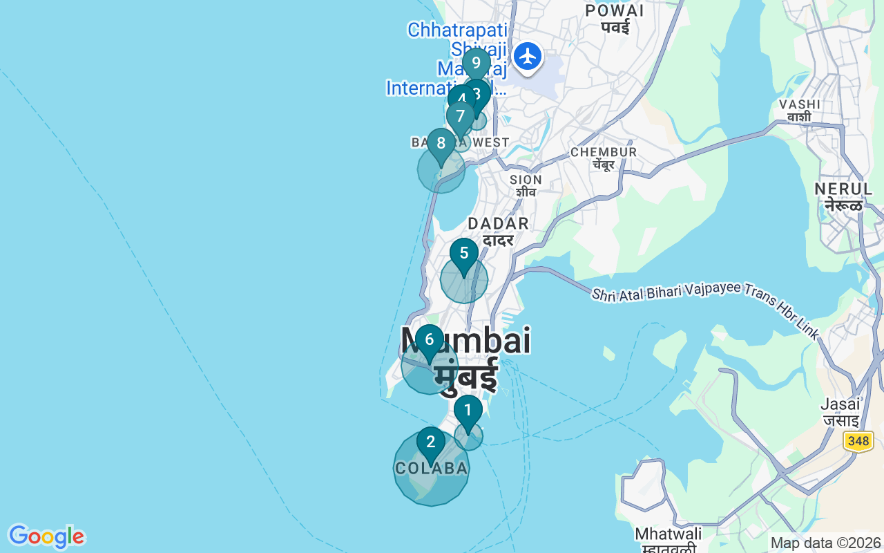 Map of Airbnb guest-review hotspots in Mumbai with location premium circles