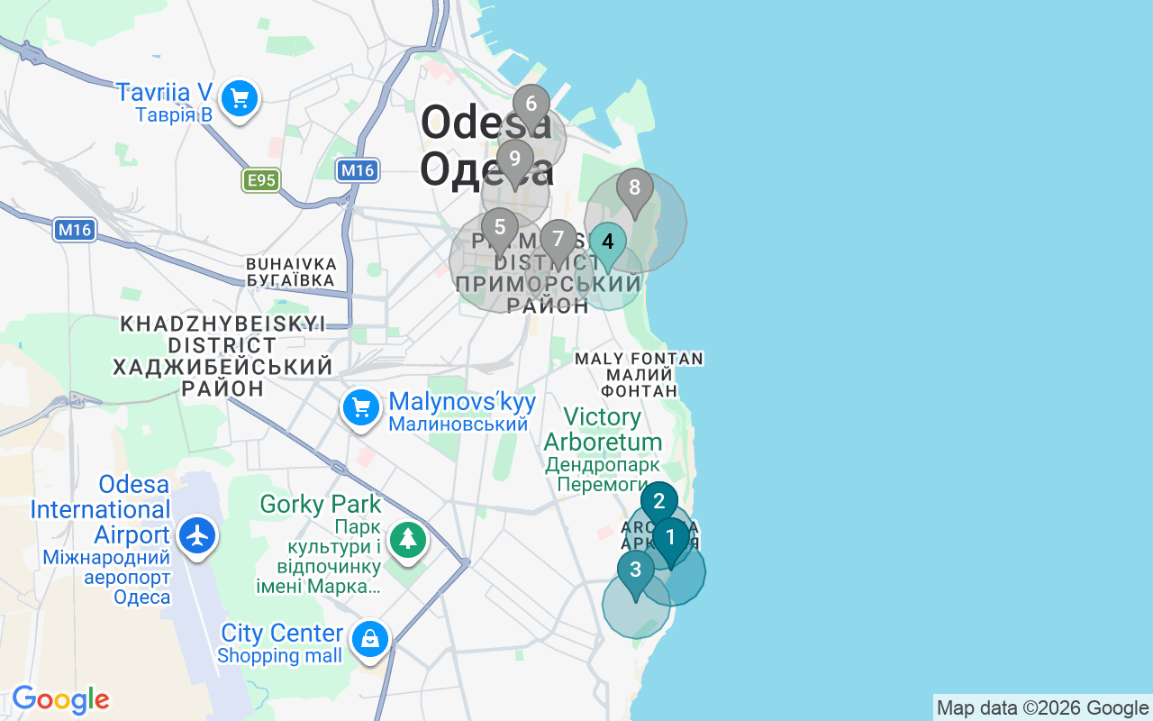 Map of Airbnb guest-review hotspots in Odesa with location premium circles