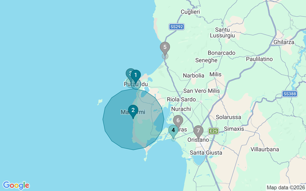 Map of Airbnb guest-review hotspots in Oristano with location premium circles