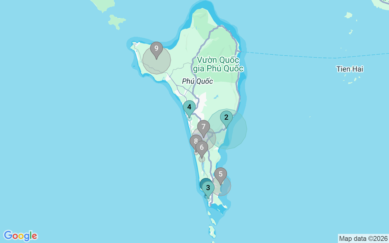 Map of Airbnb guest-review hotspots in Phu Quoc with location premium circles