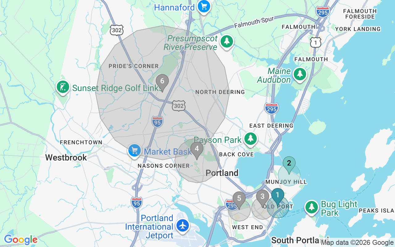Map of Airbnb guest-review hotspots in Portland with location premium circles