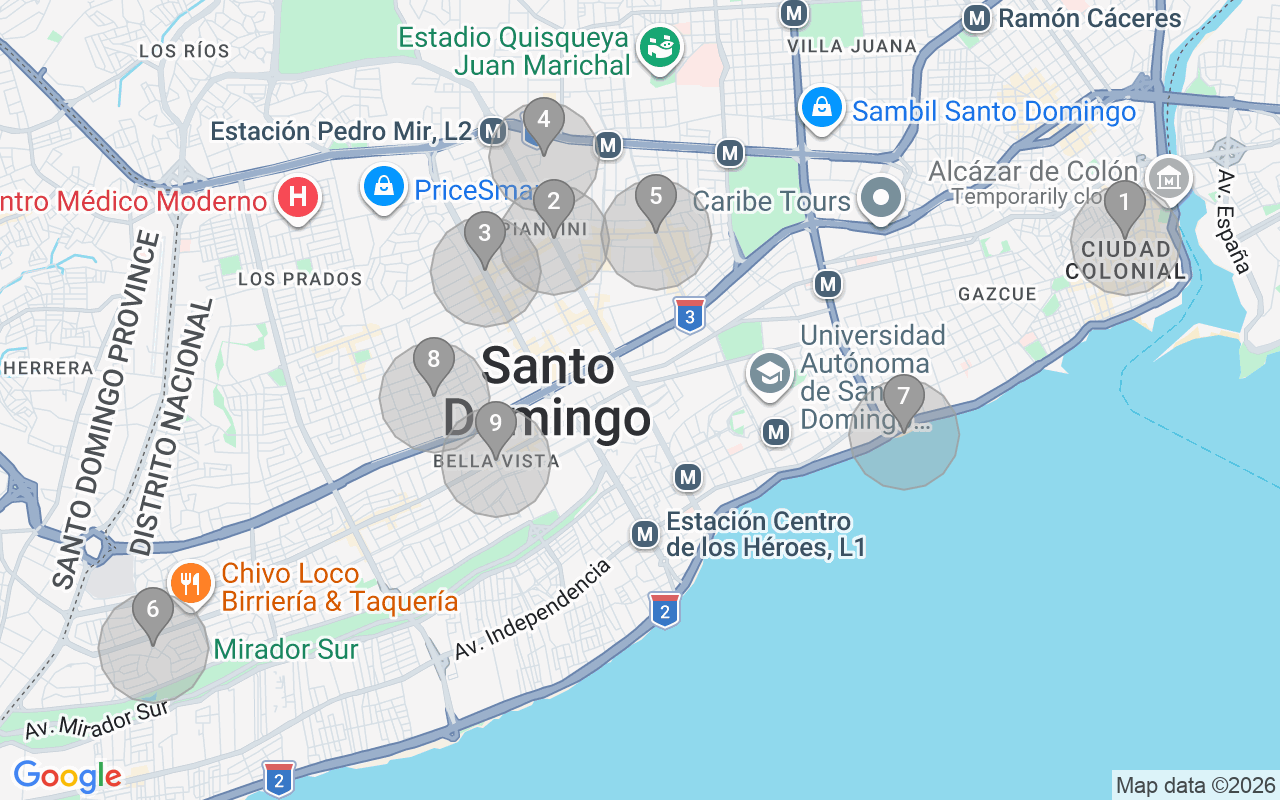 Map of Airbnb guest-review hotspots in Santo Domingo with location premium circles