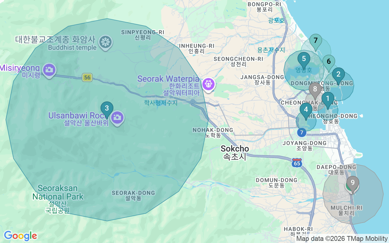 Map of Airbnb guest-review hotspots in Sokcho with location premium circles