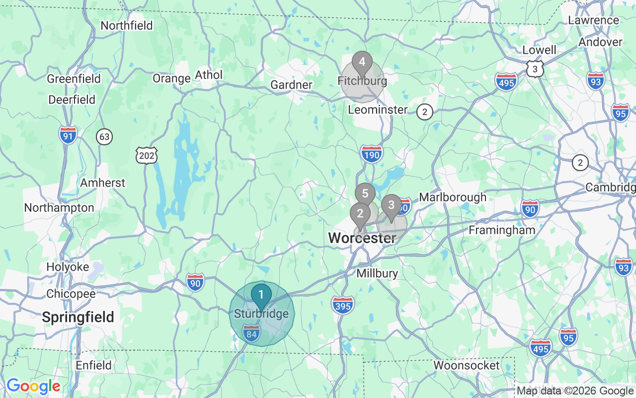 Map of Airbnb guest-review hotspots in Worcester with location premium circles