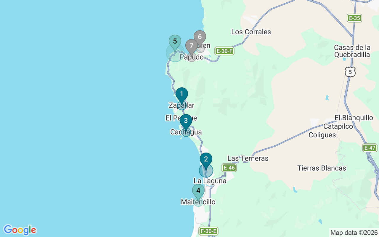 Map of Airbnb guest-review hotspots in Zapallar with location premium circles